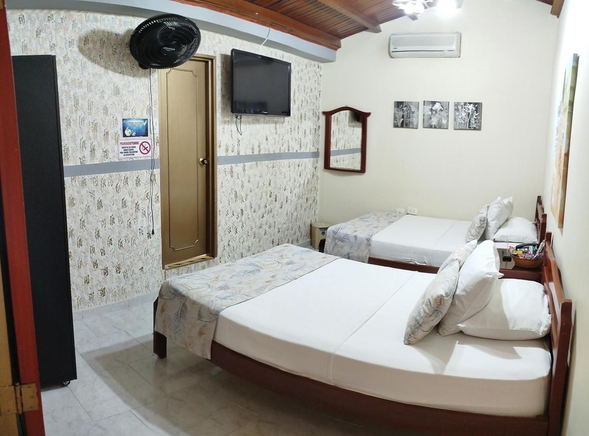 Hotel Casa Aragon Cartago Exterior foto